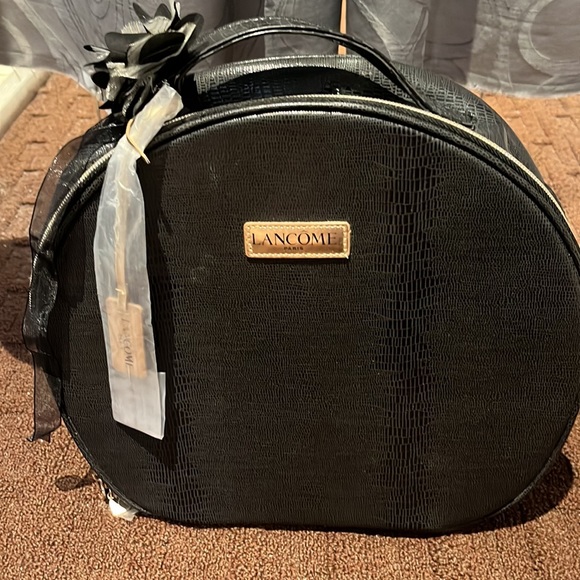 Lancôme make up purse - Picture 1 of 6